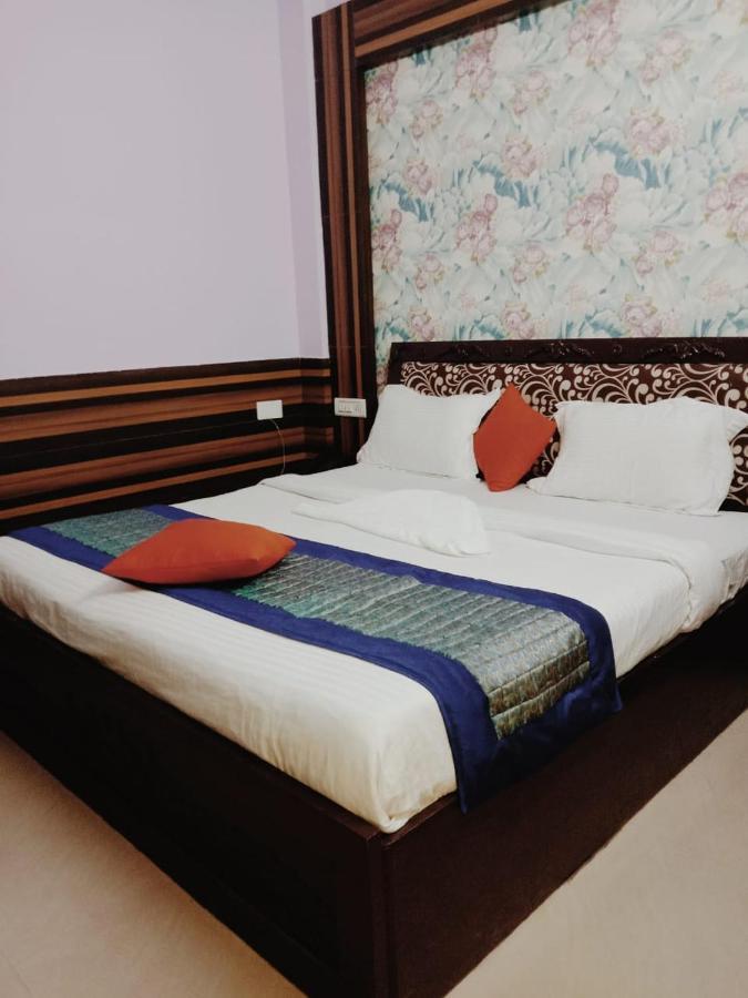 Perfect Palace Hotel New Delhi Eksteriør billede